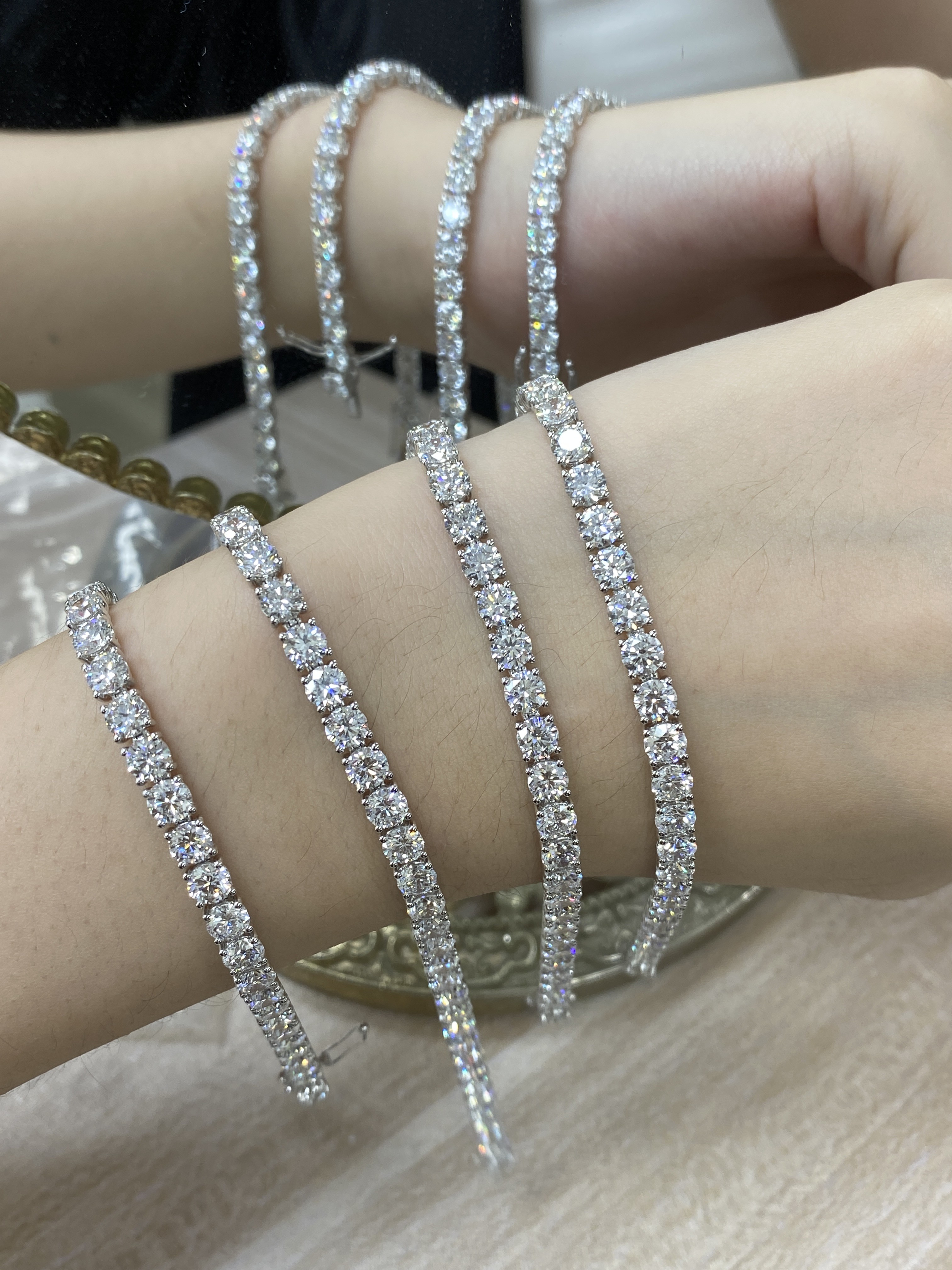 Синтетический бриллиантовый браслет из лабораторного производства