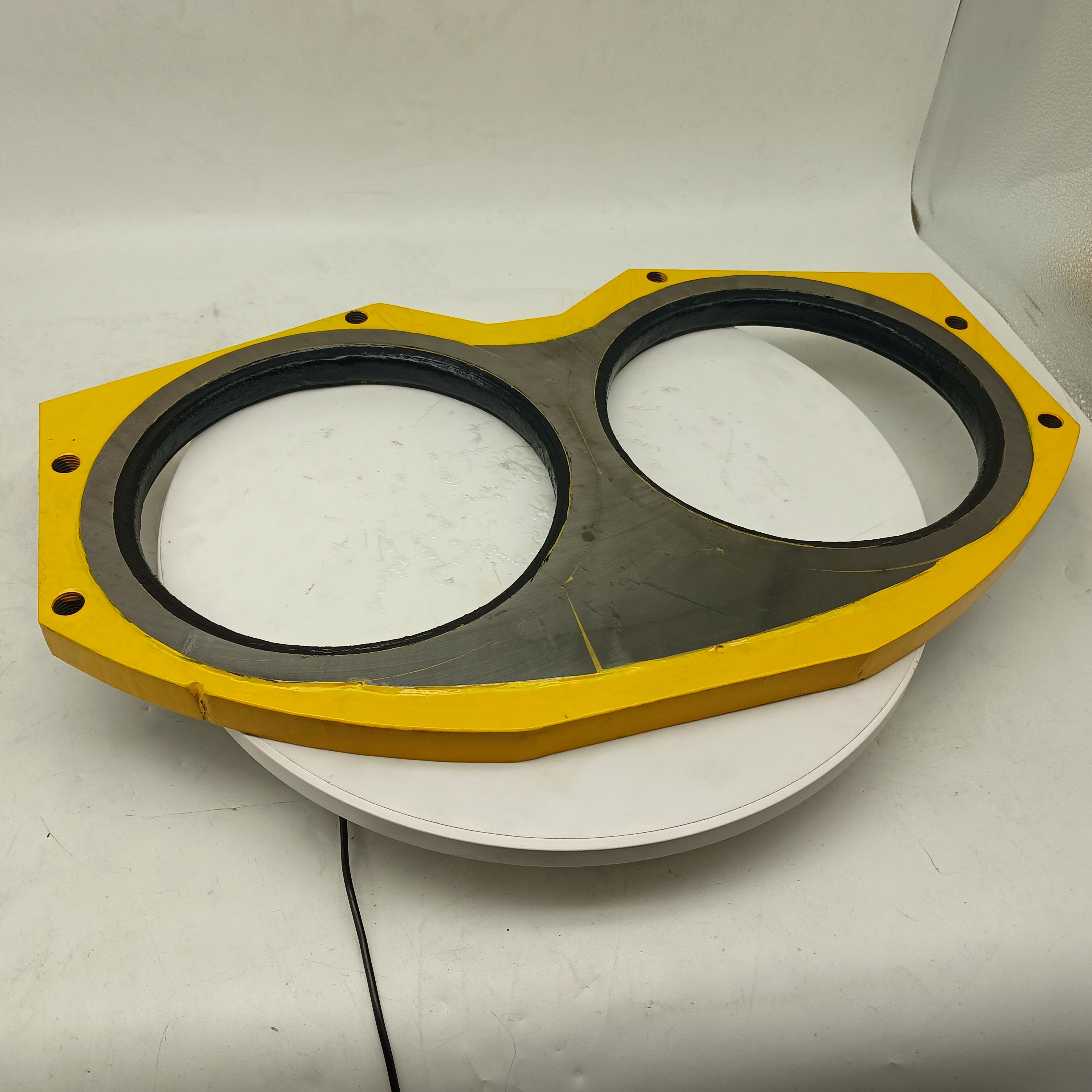 Запчасти для бетонных насосов Putzmeister DN230