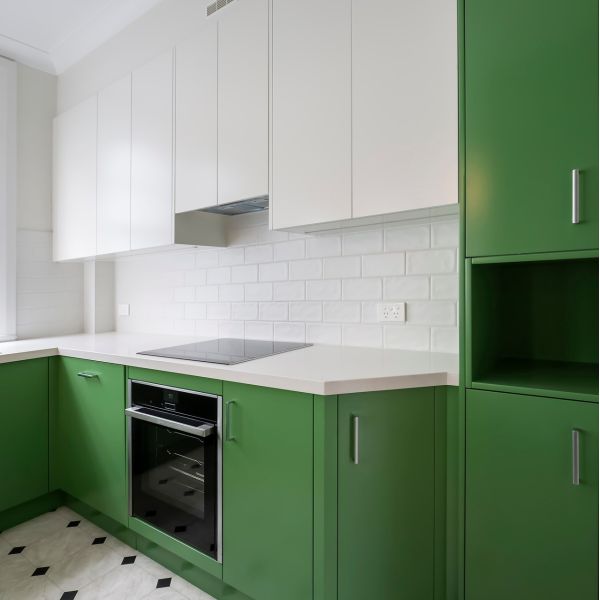 Melamine Wood White Green Kitchen Cabinet Wood Grain Matched Cabinets