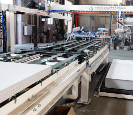 Gypsum Board Waste Panel Strip Cutting Machine