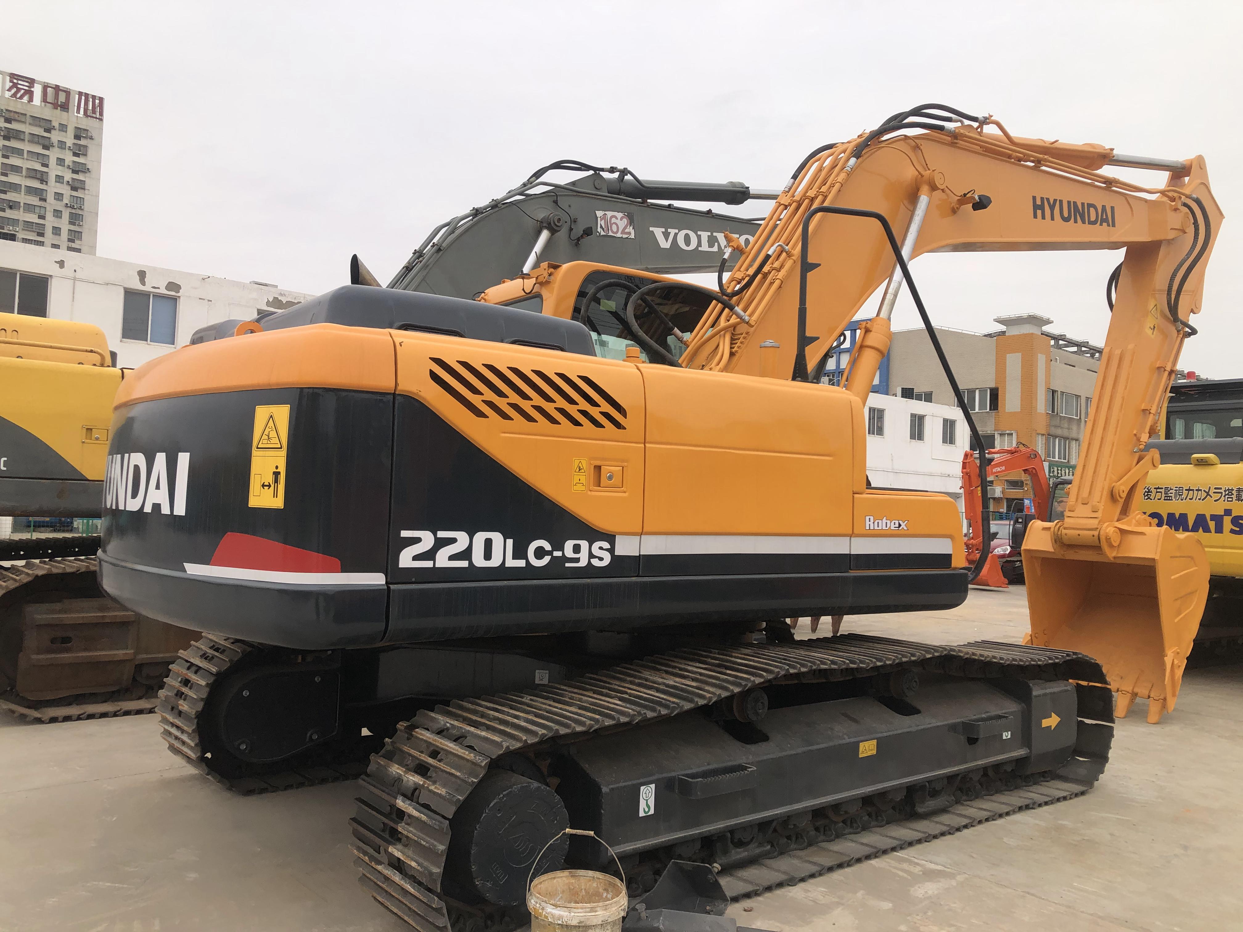 22.5 тонны использованный экскаватор Hyundai 220-9s в Шанхае 2019 года