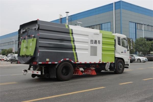 Dongfeng 4X2 8 CBM 10 CBM Road Street Cleaning Sweeper Truck