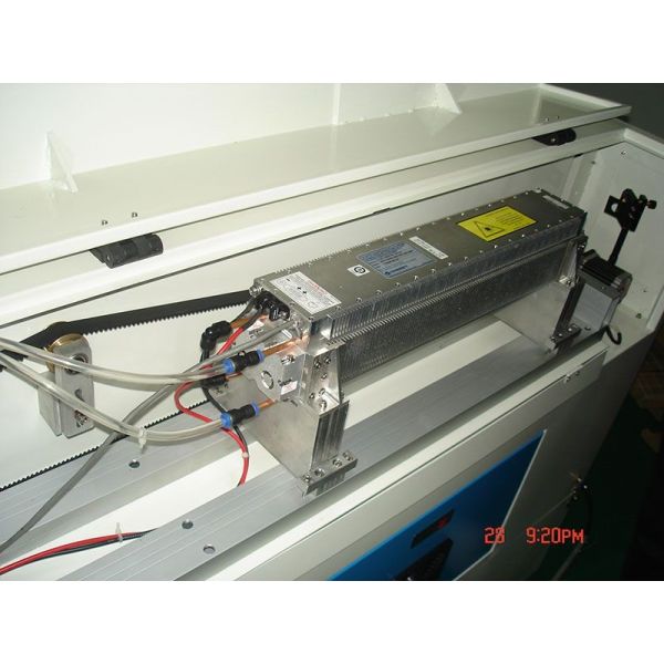 30W CO2 Laser Cutting Machine for 3M Film with metal tube