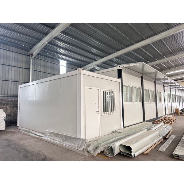 Quick Installation Flat Pack Container House Water-Proof Prefabricated House for House in 20ft 40ft Size