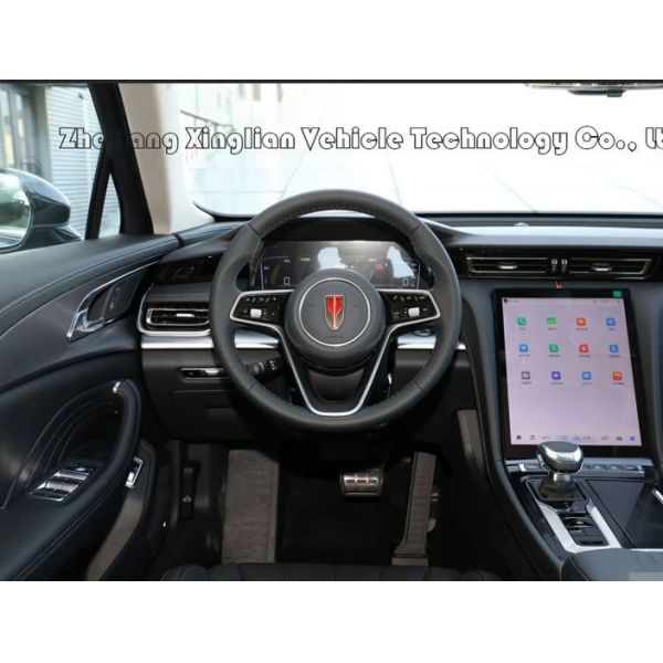 Top Customer Requirements Blue Hongqi H5 Chinese Petrol Gasoline Cars for Adults