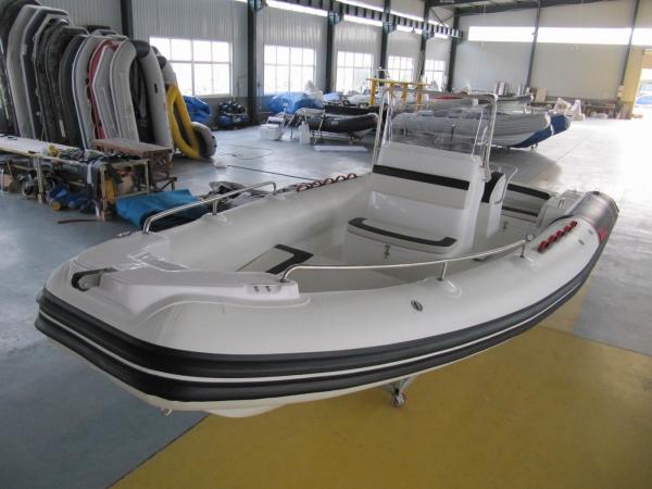 22 Feet Black & Red Inflatable Rib Boat Rib 680 In Fiberglass Hull And Hypalon