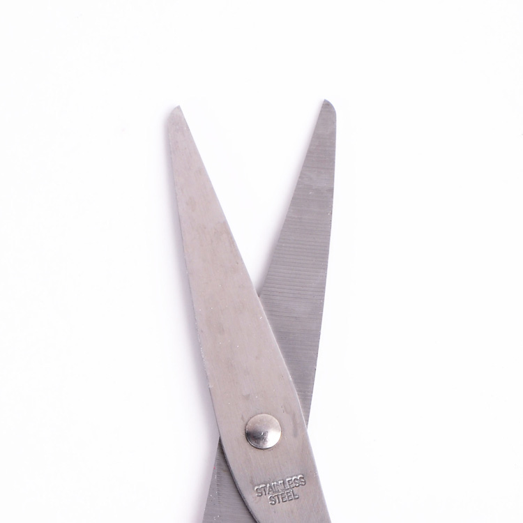 Wholesale reliable quality multi-colored OEM 5 inch student office scissors
