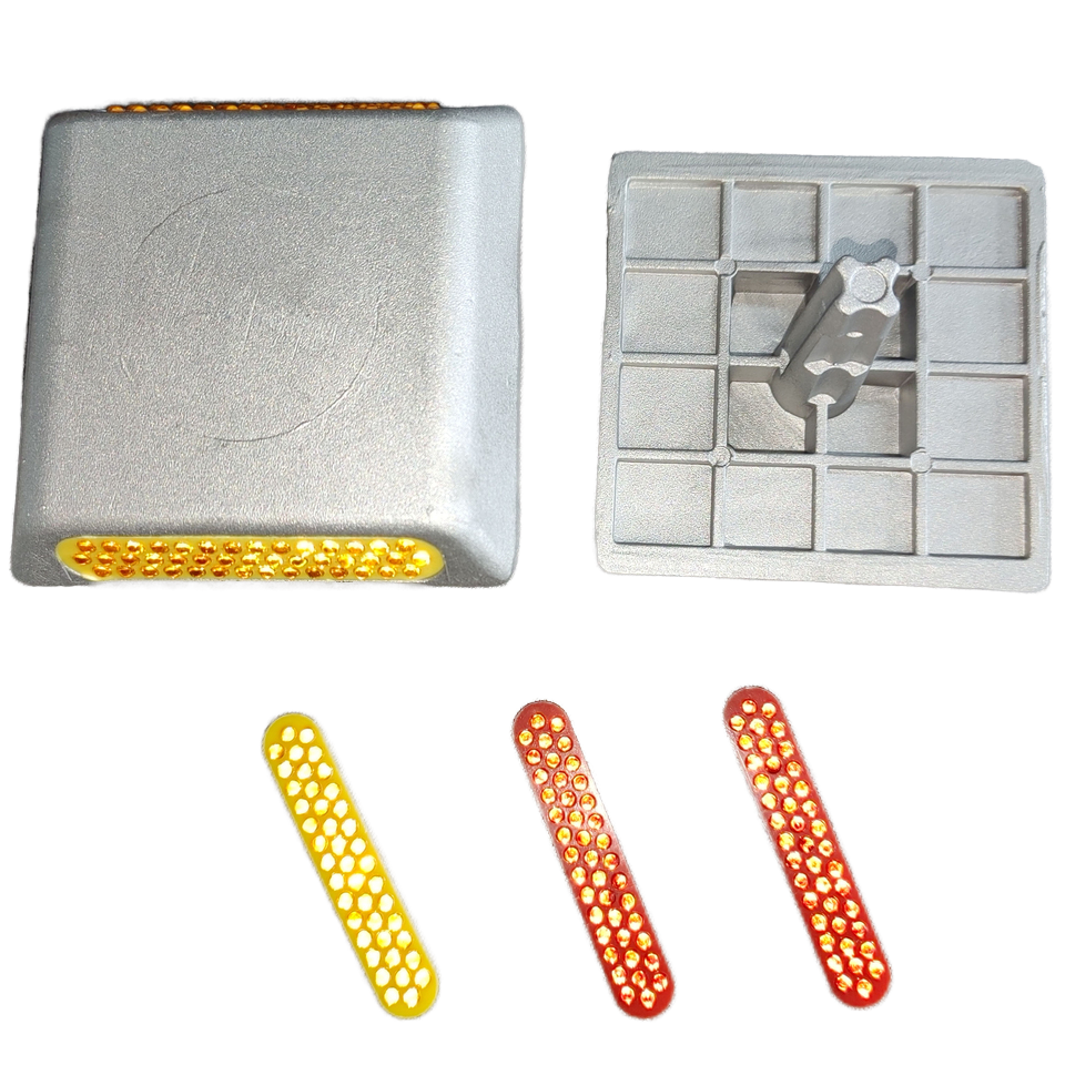20 Years Pavement Marker PMMA Reflective Road Stud Price Road Spike Reflective Studs for Highway