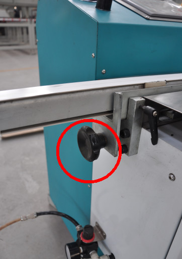Изолированная стеклянная бутиловая лакировочная машина Sealant 5m/min