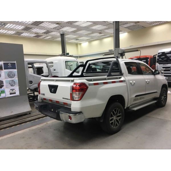 Mini Truck Diesel Engine P22 Model 4x4 RHD Pickup Truck with Cargo Tank Length ≤4.2m
