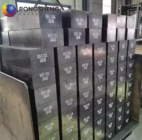 High Temperature Magnesia Carbon Bricks Corrosion Resistance Magnesite Carbon Steel Ladle Refractory Seating Brick For Sale