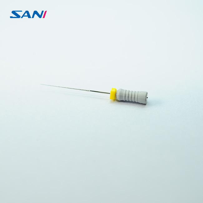 Файлы файлов k зубоврачебной аппаратуры Endodontic для пользы руки