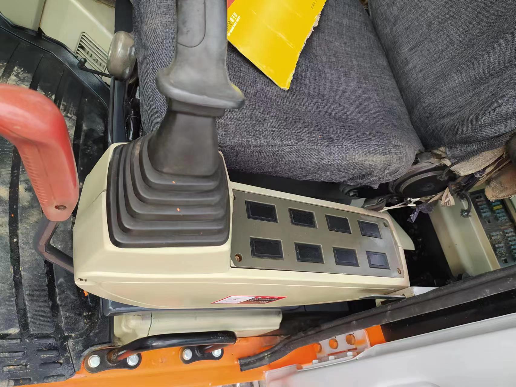 110 кВт Doosan 220 Doosan экскаватор используется низкий рабочий день