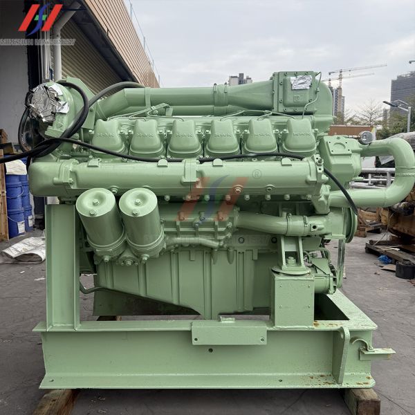 Industrial Equipment MAN D2842 V12 Cylinder Diesel Engine For Marine Applications