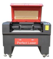 Máquina de gravação a laser de tecido de CO2 com resfriamento a água com cabeça dupla 100 W