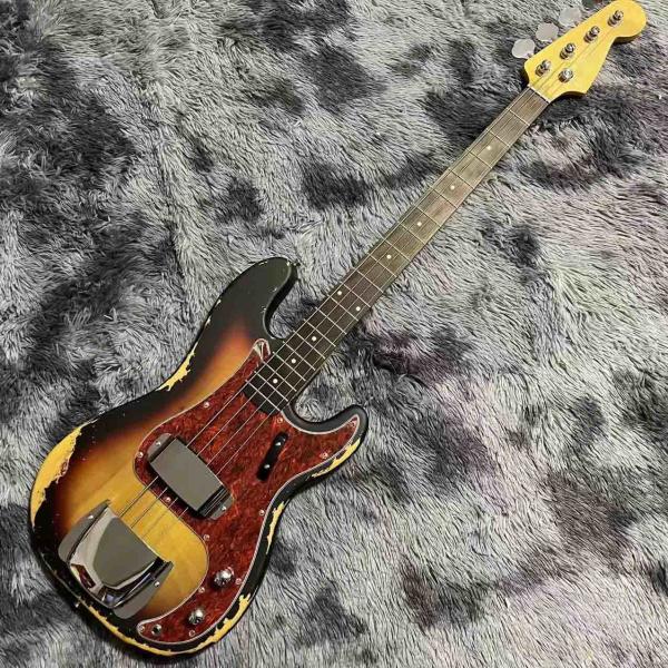 Custom 4 Strings P Precise Bass Guitar in Vintage Relic Finishing Accept Bass OEM
