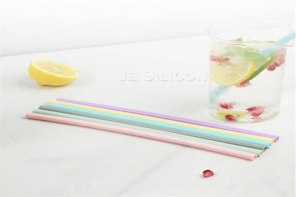Collapsible Drinking Food Grade Silicone Straws Non - Stick Easy To Clean