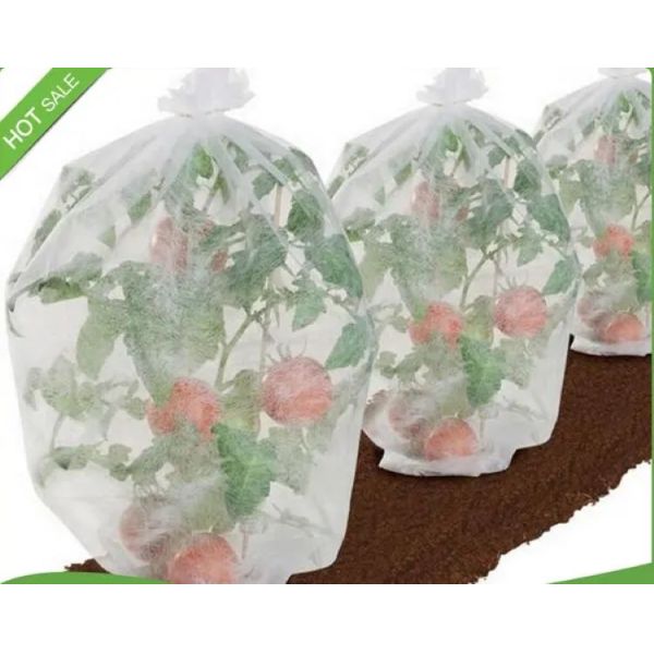 Anti UV Plant Protection Bag Windproof PP Non Woven Fabric For Banana