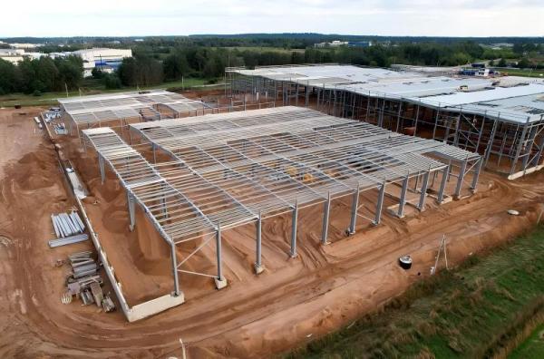 Customizable Dimensions Steel Frame Building with 50+ Years Lifespan and Wind Load Resistance