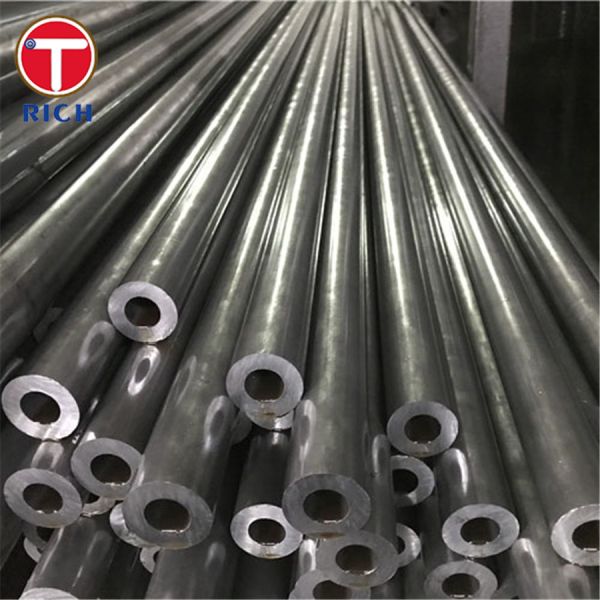 Hot Rolled Seamless Steel Pipe GB 6479 For High Pressure Fertilizer Equipment