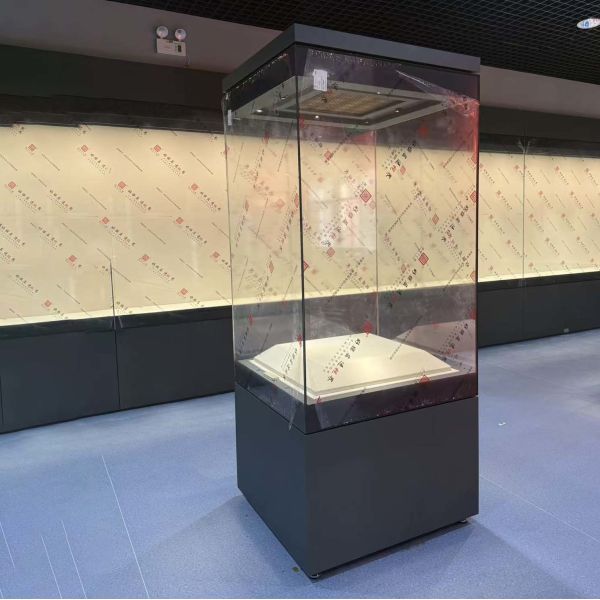 Movable Museum Style Display Case Freestanding Cabinet for Exquisite Antiques Exhibition