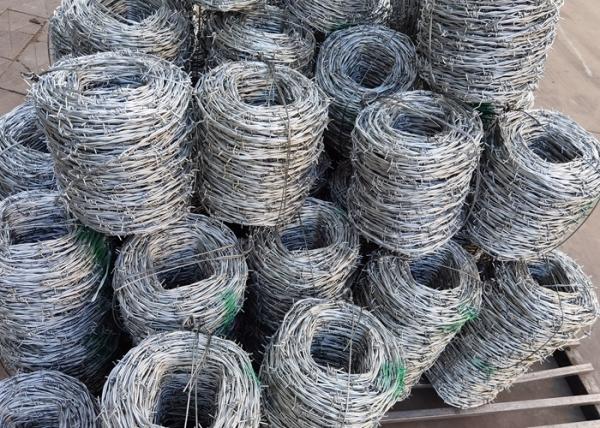 Highway Protection 2.2mm Concertina Barbed Fencing Wire BWG 12x12 12x14