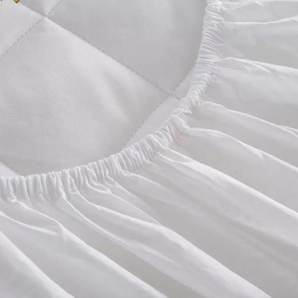 Plain Dyed Cooling Mattress Cover Customized High Performance