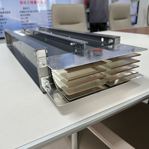 Système de gaine de bus sandwich en aluminium compact 1600A