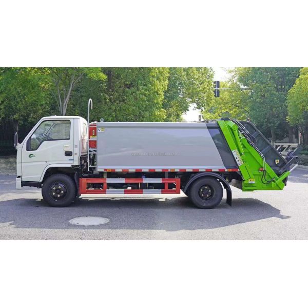 JMC Garbage Truck Chassis Domestic Waste Collection and Transfer 6square Compressed Garbage Truck