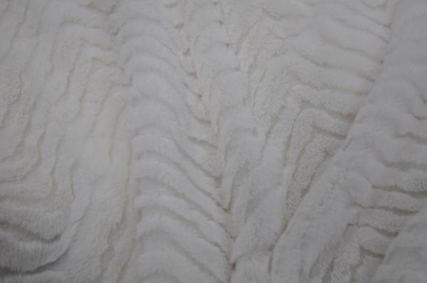 Faux Rabbit Fur Fabric 100% Polyester 150cm CW Or Adjustable