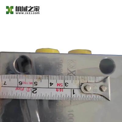 Ferradura hidráulica de duas vias XCMG Partes de guindastes SO-K8L-J7 803000738