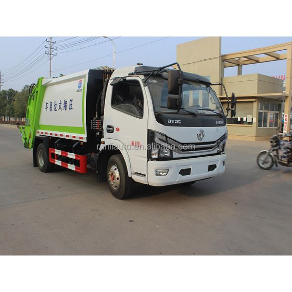 Dongfeng Dollicar D6 LNG 4x2 6cbm Compactor Garbage Truck