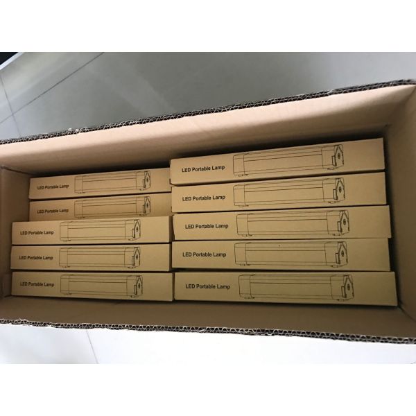 аварийное освещение СИД 8W 1800mAh мини перезаряжаемые для спальни