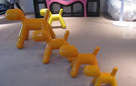 Modern fiberglass puppy chair children dog shape scoop chair