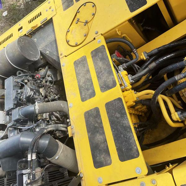 PC360-7 Used Komatsu Excavators 180kw Rated Power 1.6m3 Capacity Bucket