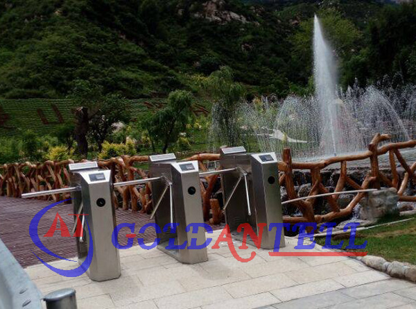 Revolving Tripod Turnstile with 550mm-600mm Passage Width 30-40 Persons/Min Pass Speed and 220~240/110 V(AC) Power Supply