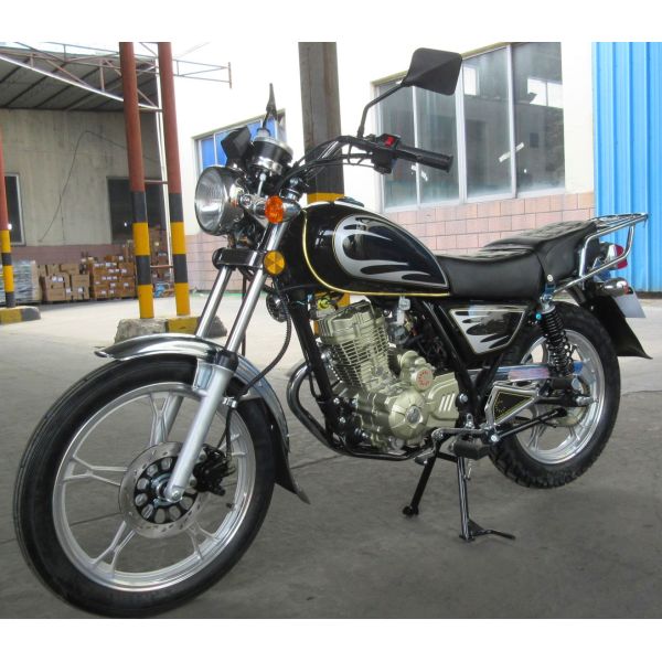 150cc Classic Chopper Motorcycle GN Chopper Street Bike With Alarm