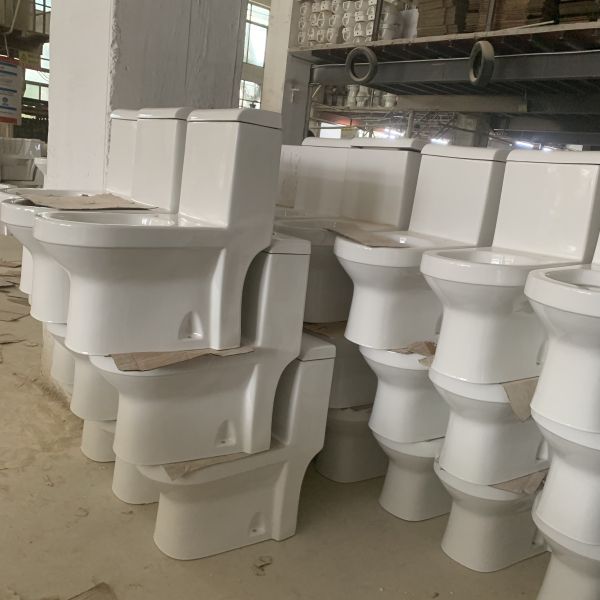 Factory Wholesale Bathroom Sanitary Ware Smart Wc Toilet Bowl Ceramic Washdown One Piece Toilet Seat