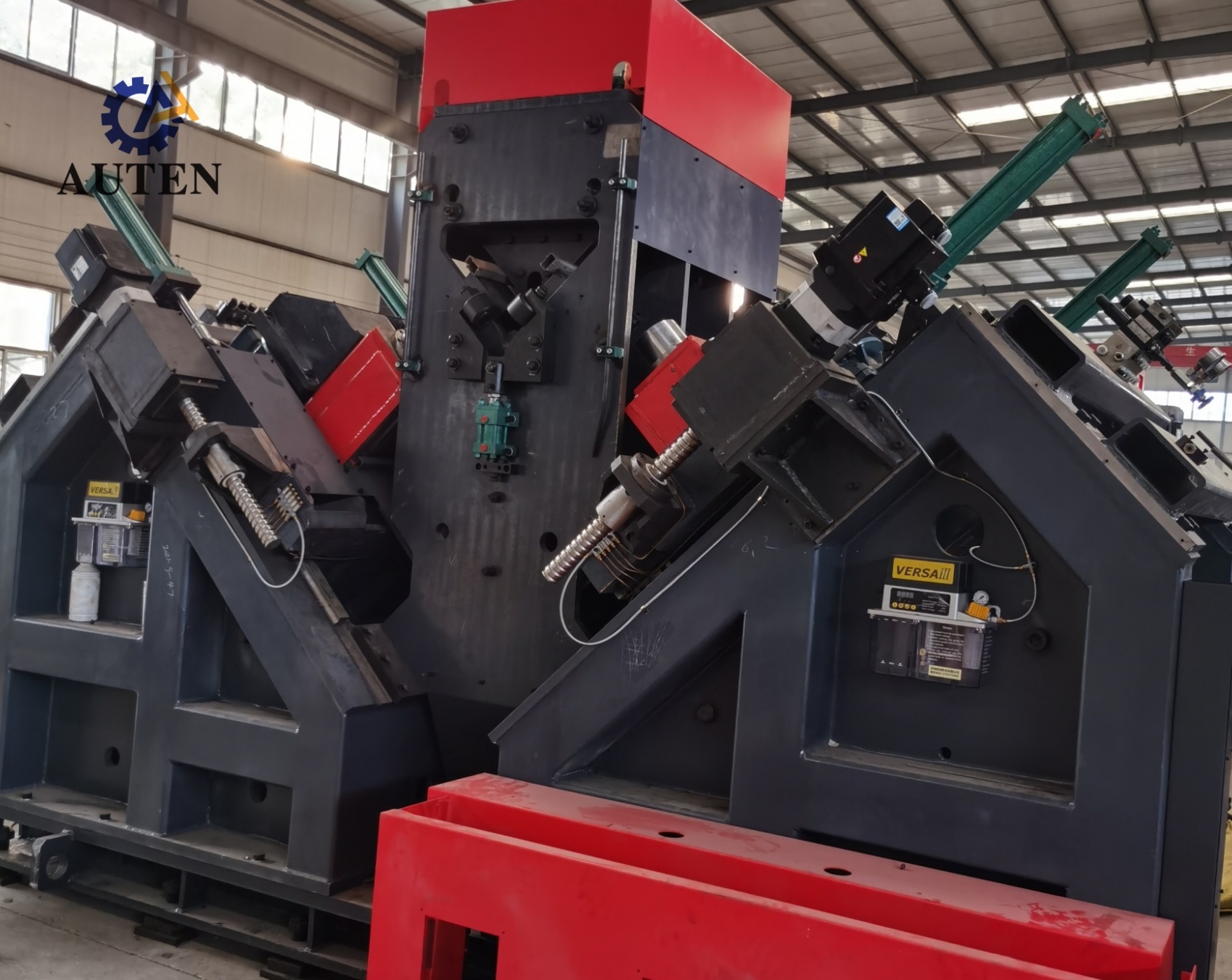 Air Atomization Dry Internal Cooling CNC Angle Steel Drilling Machine Line 4 Character Group