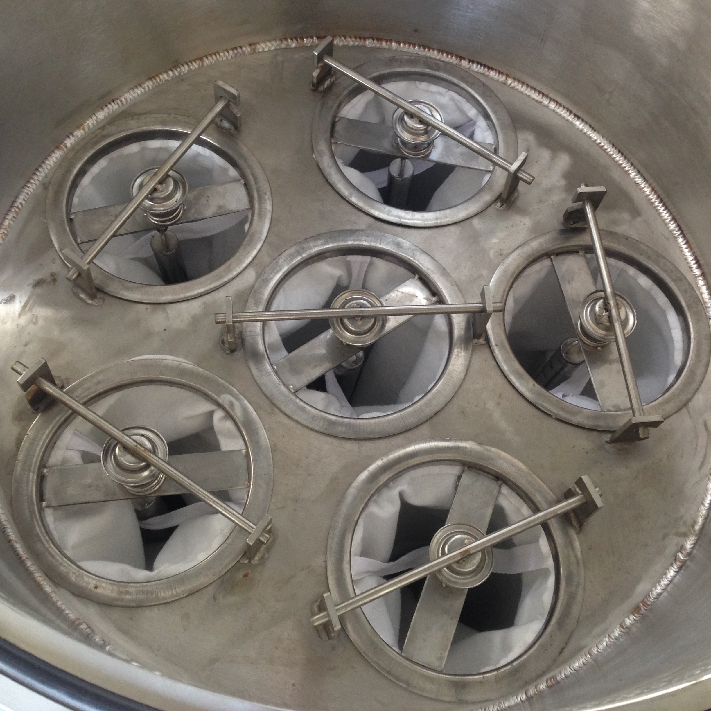 60 кг. Вес одного мультикартриджа фильтр воды корпус для промышленного фильтра жидкого масла