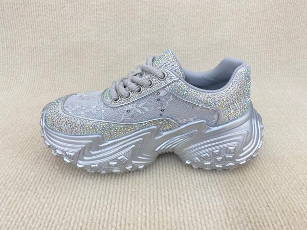 Women silver leather sneakers with bling crystal and breathable mesh upper lacing