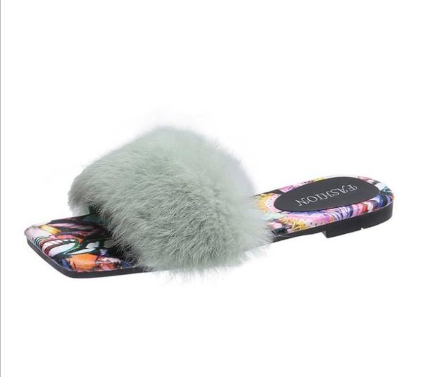 New Design White Wholesale price real fur slippers flush soft raccoon fur slipper outdoor slider sandals slides For lady