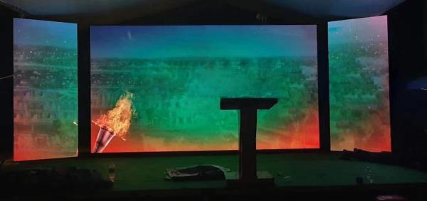 Écran d'affichage à LED de 250*250mm Taille du module 500*500mm Panneau à LED de location en intérieur Paroi vidéo à LED en couleur complète pour les événements en intérieur