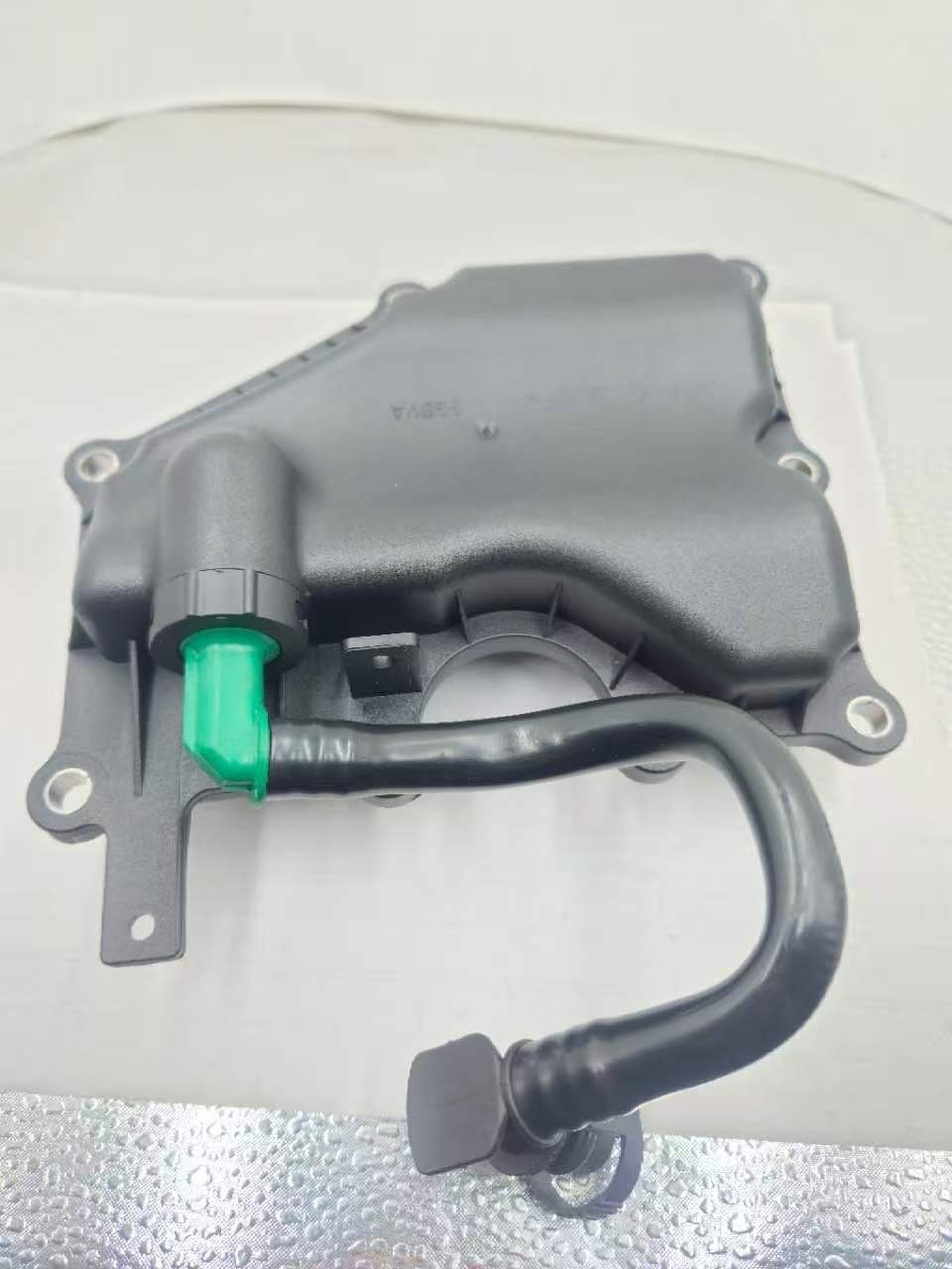 High-quality oil and water separator LR025615 for Land Rover DISCOVERY SPORT 2015 >