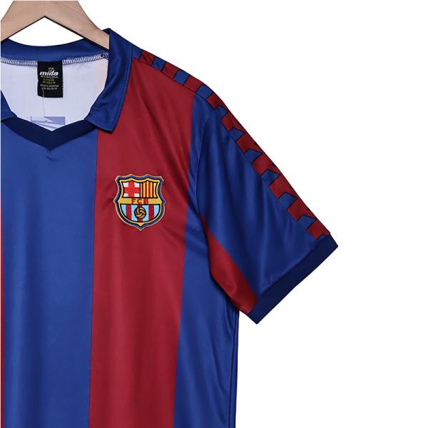 Barcelone Retro Jersey 1980-1982 Édition à domicile Édition commémorative pour les fans