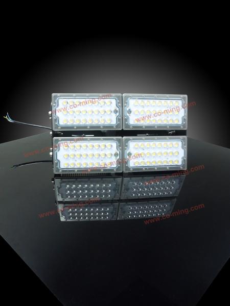 Adjustable High Power Led Flood Lights 120LM/W 30 °/ 60 °/ 110° Beam with IP65  for Tennis Court and Dock