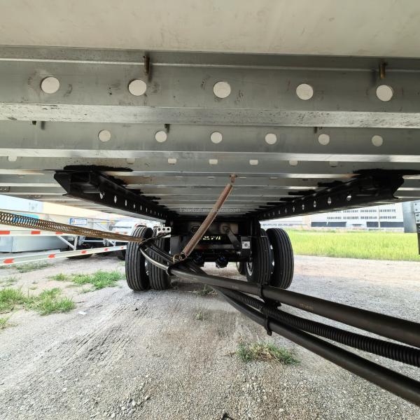 America Market Semi-Trailer with Sliding Axle System and Aluminum Composite Sandwich Insulation Walls