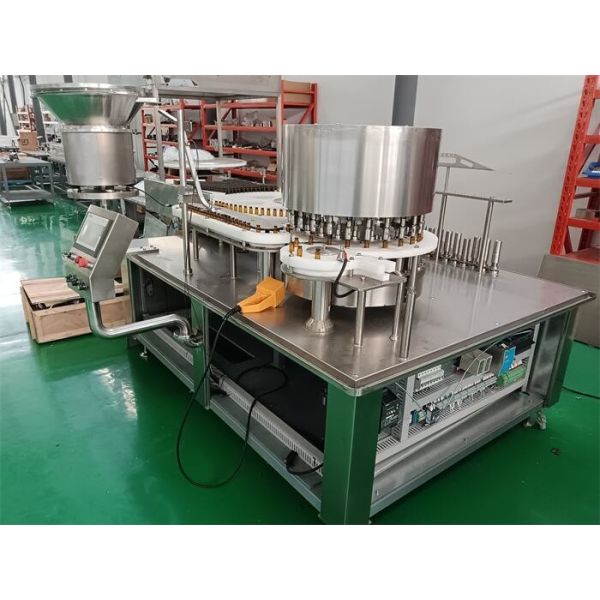 High-Speed Lyophilized Powder Filling Machine (5,000 VPH) Sterile Dosing