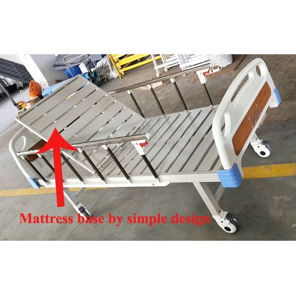 Single Crank Manual 200kgs Medical Equipment Hospital Beds For Patient