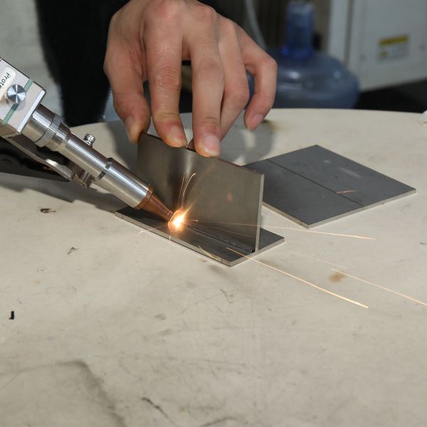 Spatter-Free Blue Composite Laser Welding Machine for High-Reflectivity Materials